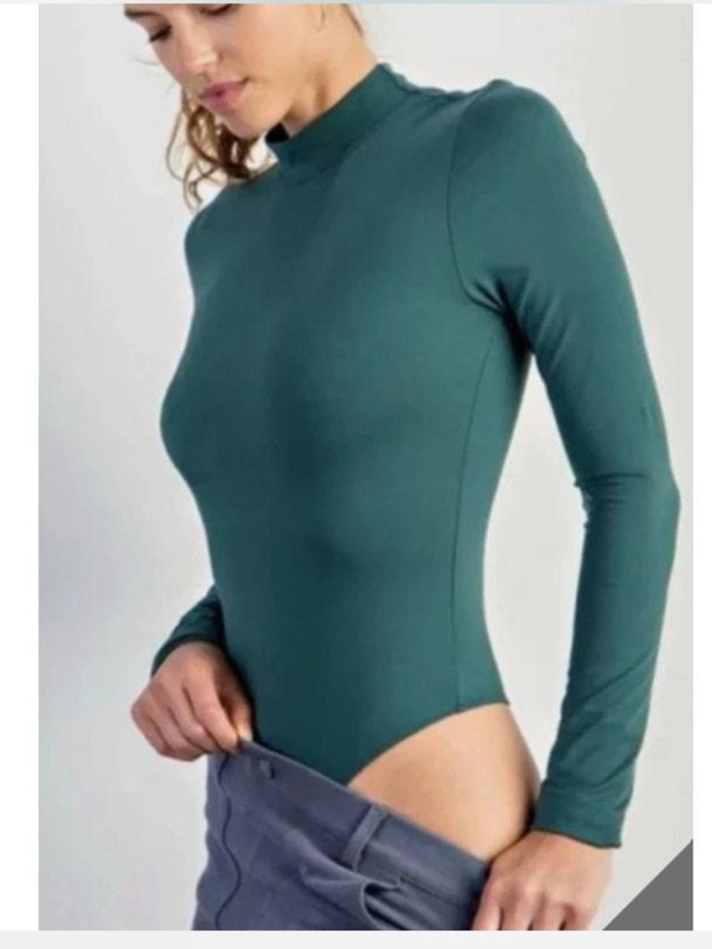 Abercrombie & Fitch dark‎ green mockneck bodysuit s